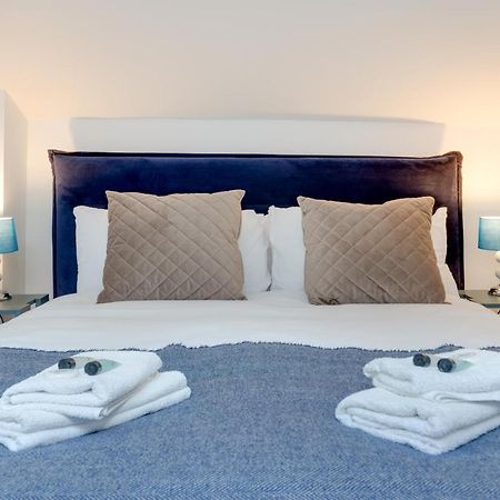 Suites By Rehoboth - M'Nuchah - Camden Road Londyn Zewnętrze zdjęcie